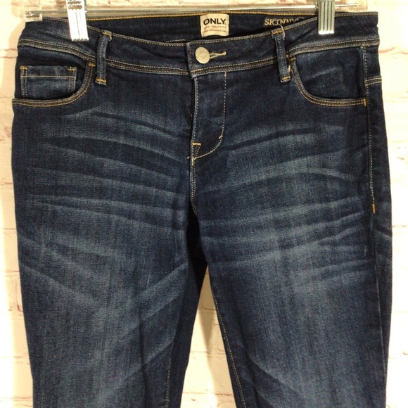 ONLY Blue Behavior Skinny Low Rise Blue Denim Jeans - Size 27W x 34L - Picture 2 of 10